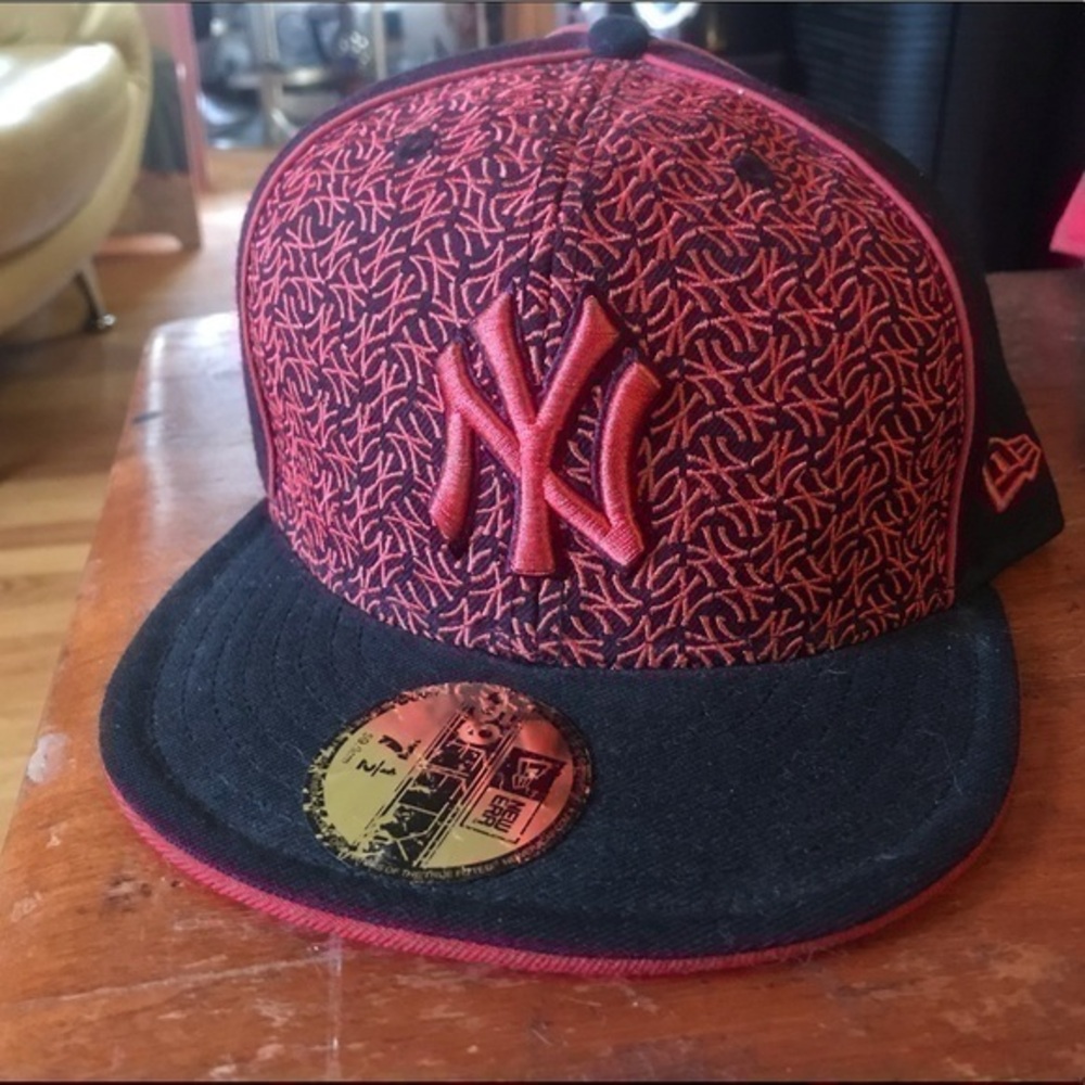 New York Yankees New Era Cap! HTF!